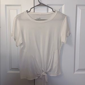 White tie knot shirt